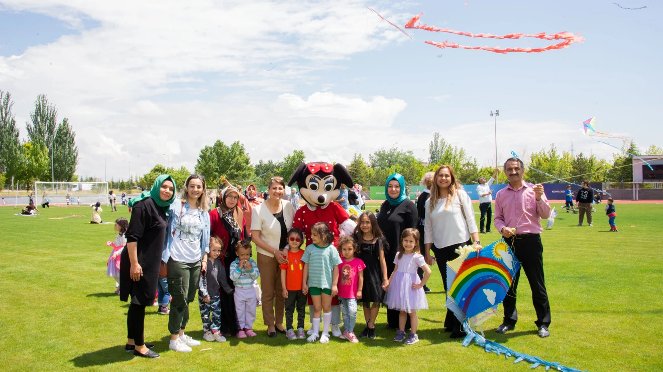 Selçuk Üniversitesinde Uçurtma Şenliği Düzenlendi